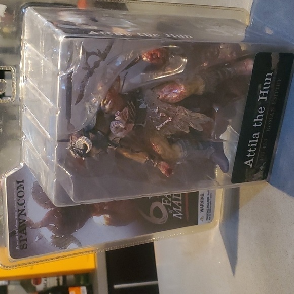 McFarlane Monsters 6 Faces of Madness Attila the Hun Action Figure - Picture 6 of 7
